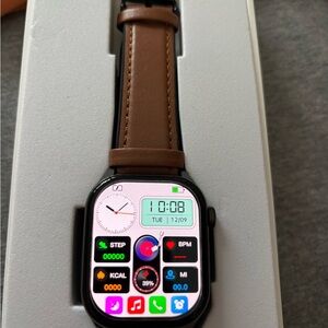 Elegant Smartwatch with Brown Leather Band